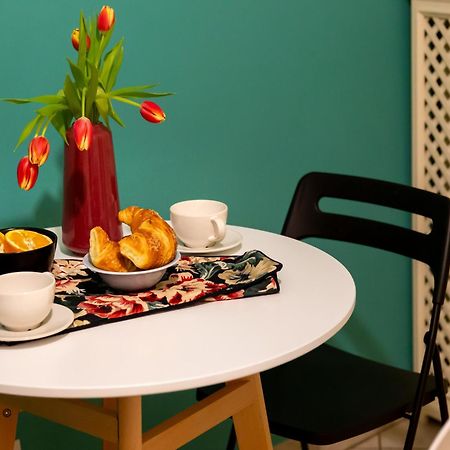 The Best Rent - Spacious One-Bedroom Apartment Near The Columns Of San Lorenzo Milan Exterior photo