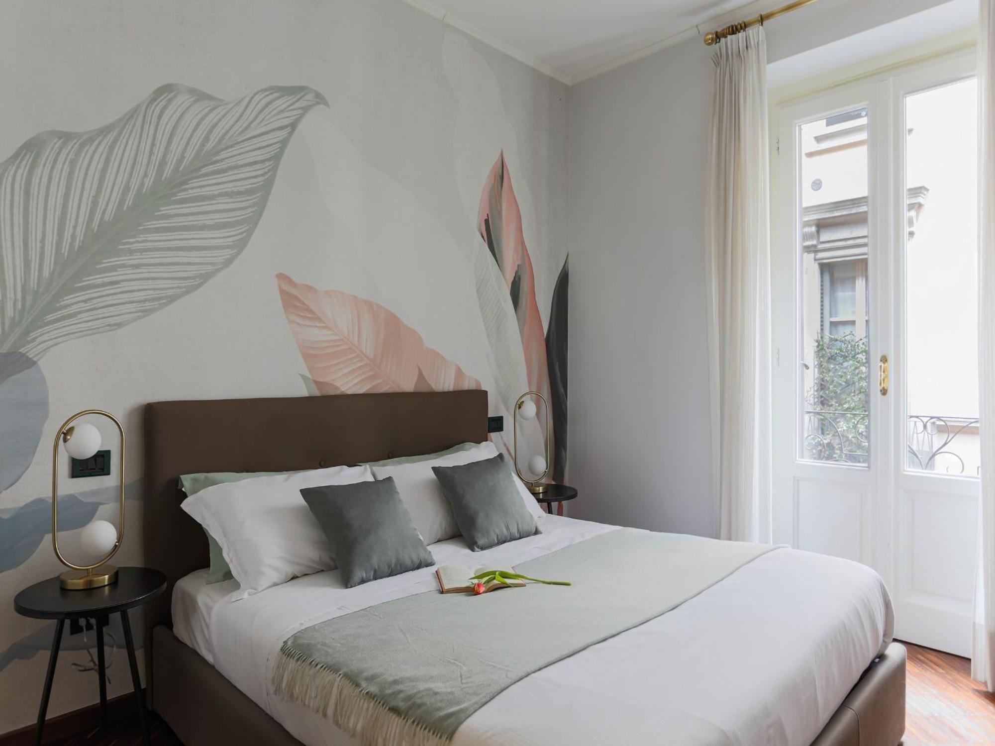 The Best Rent - Spacious One-Bedroom Apartment Near The Columns Of San Lorenzo Milan Exterior photo